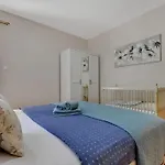 Mia Mirela 빌라