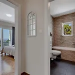 Mia Mirela Villa